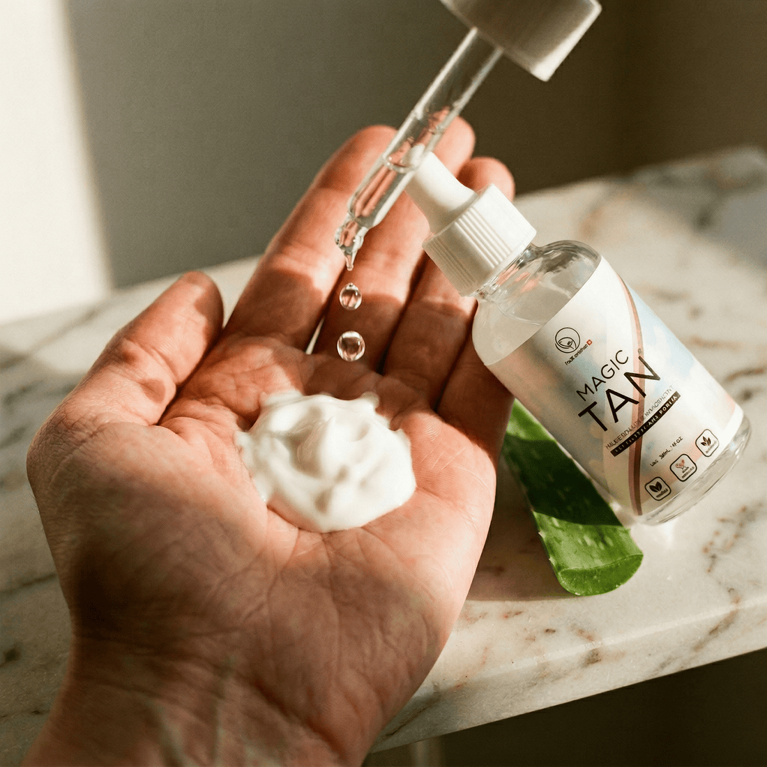Feuchtigkeitsspendende Bräunung für glatte Haut gleichmäßig - Magic Tan®