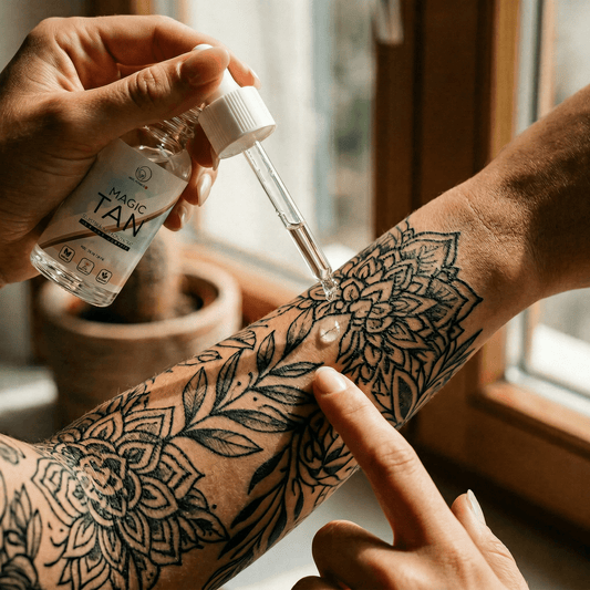 Selbstbräuner auf Tattoos: Tipps für sichere Anwendung - Magic Tan®